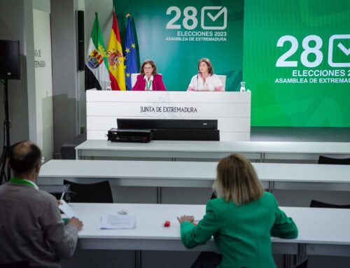 La vicepresidenta primera de la Junta de Extremadura destaca el sentido cívico y la elevada participación de los ciudadanos en la jornada electoral del 28M