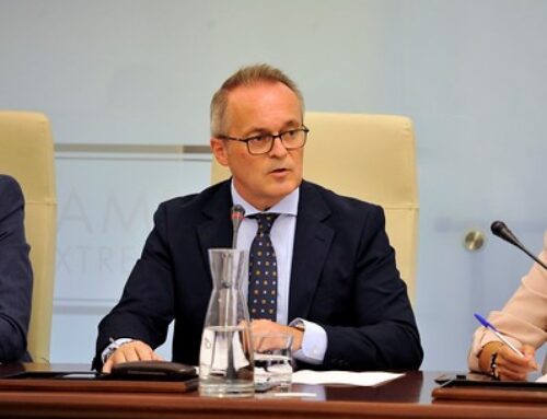 El consejero de Infraestructuras denuncia que Extremadura perderá este año 30 millones de euros de fondos europeos por la «falta de gestión» del gobierno anterior