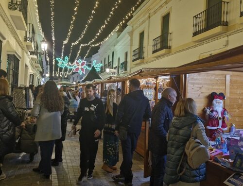 Fuente del Maestre: Mercadillo Navideño